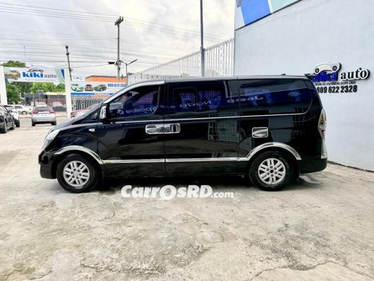 Hyundai Grand Starex Minivan en venta