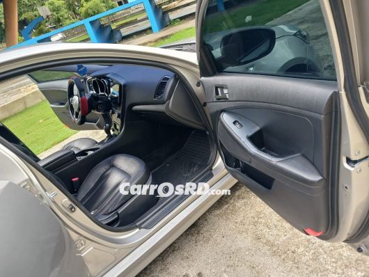 Kia K5 Carros en venta