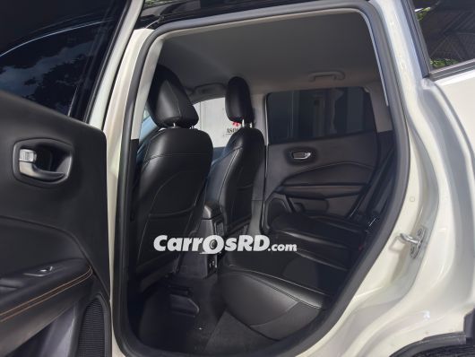 Jeep Compass Jeepeta en venta