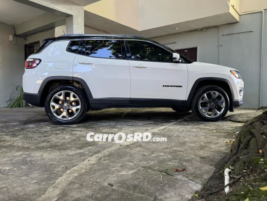 Jeep Compass Jeepeta en venta
