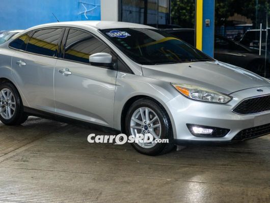 Ford Focus Carros en venta