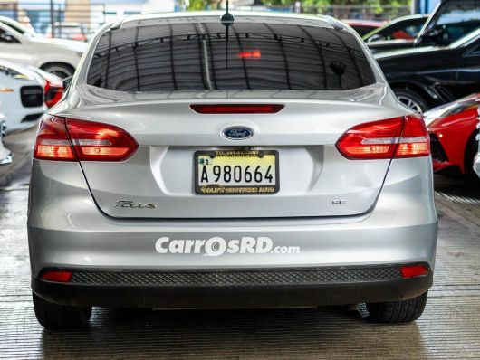 Ford Focus Carros en venta