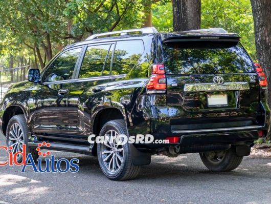 Toyota Land C. Prado Jeepeta en venta