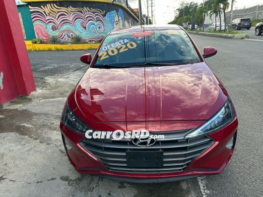 Hyundai Elantra Carros en venta
