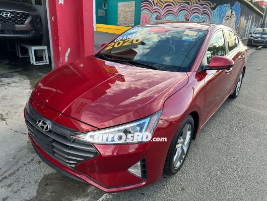 Hyundai Elantra Carros en venta