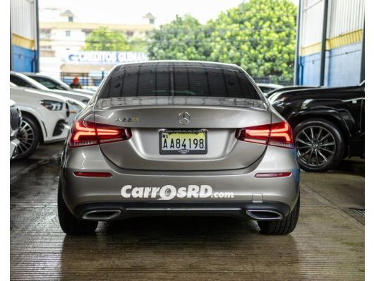 Mercedes-Benz Clase A Carros en venta