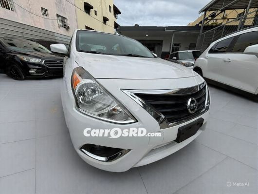 Nissan Versa Carros en venta