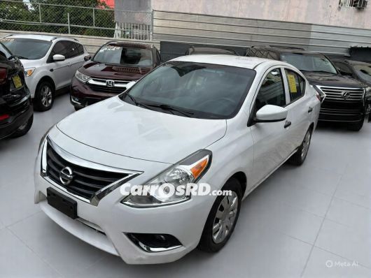Nissan Versa Carros en venta