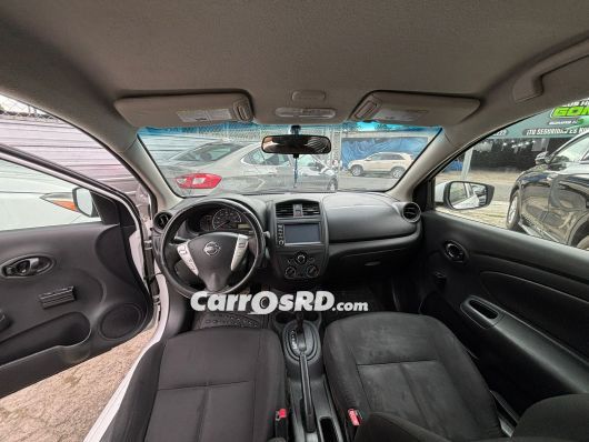 Nissan Versa Carros en venta
