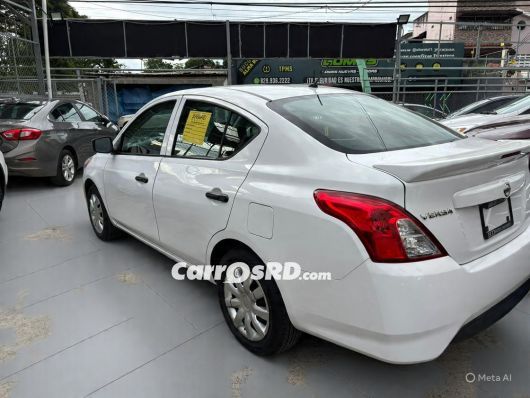 Nissan Versa Carros en venta