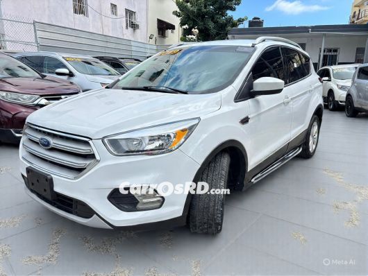 Ford Escape Jeepeta en venta
