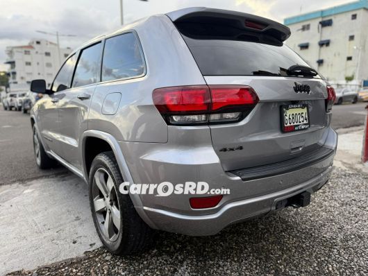 Jeep Grand Cherokee Jeepeta en venta