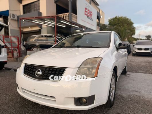 Nissan Sentra Carros en venta