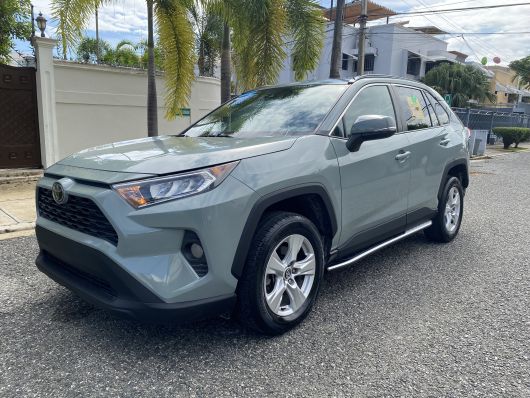 Toyota RAV4 XLE en venta
