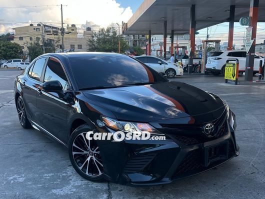 Toyota Camry Carros en venta