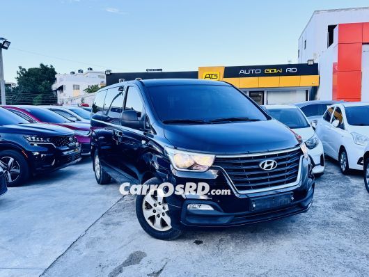 Hyundai Grand Starex Autobus en venta