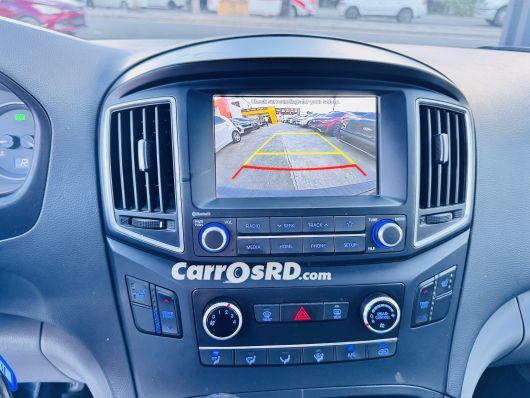 Hyundai Grand Starex Autobus en venta