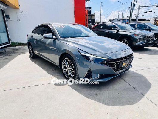 Hyundai Avante Carros en venta