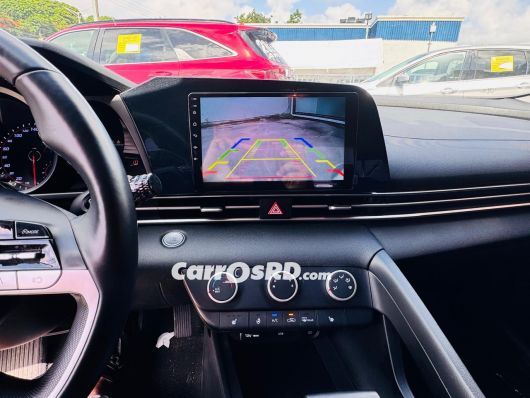 Hyundai Avante Carros en venta