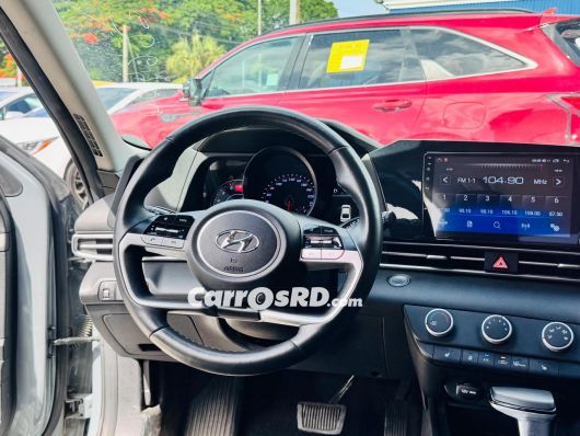 Hyundai Avante Carros en venta