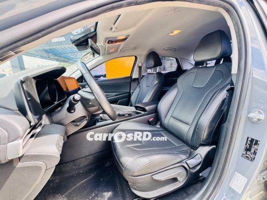 Hyundai Avante Carros en venta