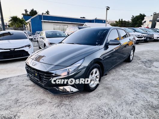Hyundai Avante Carros en venta