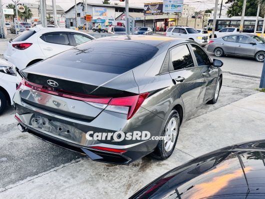 Hyundai Avante Carros en venta