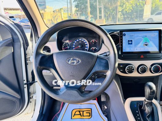 Hyundai Grand i10 Carros en venta