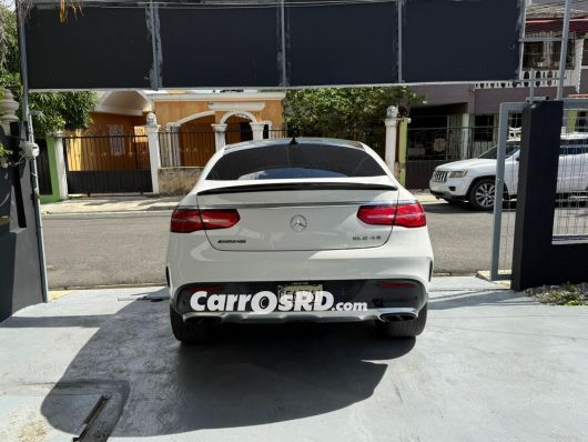Mercedes-Benz Clase GLE Jeepeta en venta