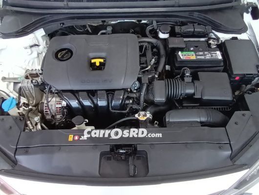 Hyundai Elantra Carros en venta