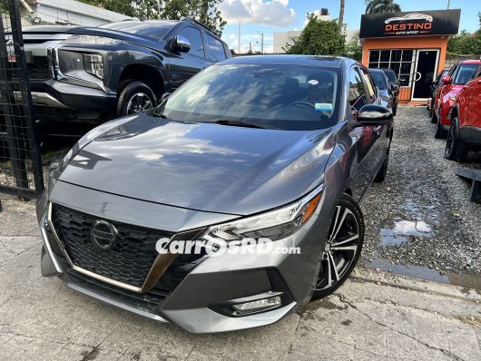 Nissan Sentra Carros en venta
