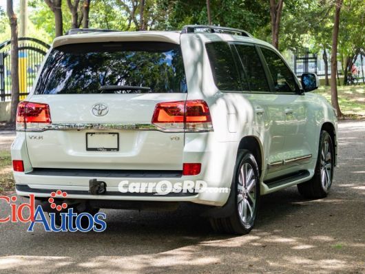 Toyota Land Cruiser Jeepeta en venta
