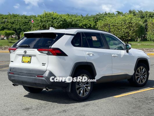 Toyota RAV4 Jeepeta en venta