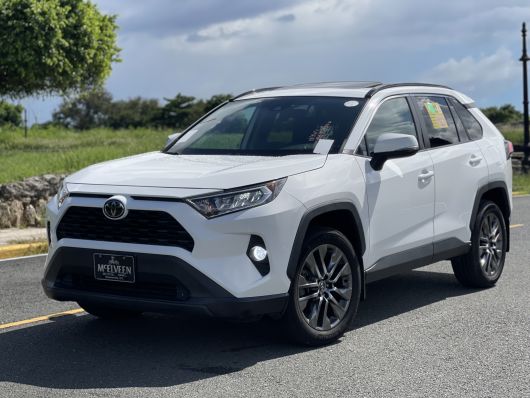 Toyota RAV4 XLE Premium en venta