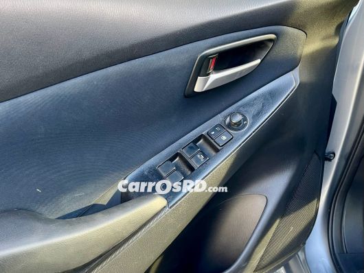 Mazda Demio Hatchback en venta