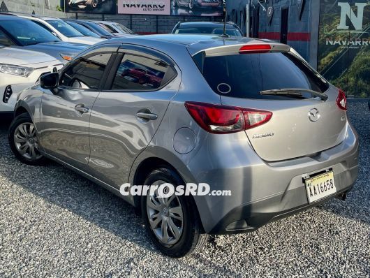 Mazda Demio Hatchback en venta