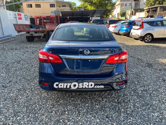 Nissan Sentra Carros en venta
