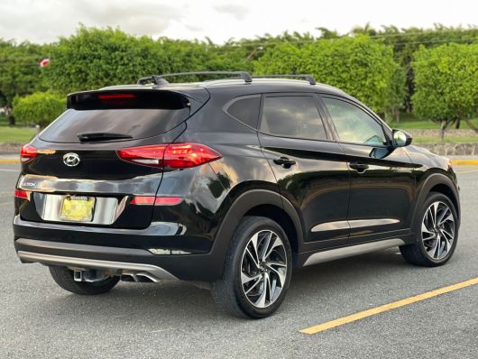 Hyundai Tucson Sport