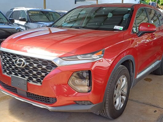 Hyundai Santa Fe SE