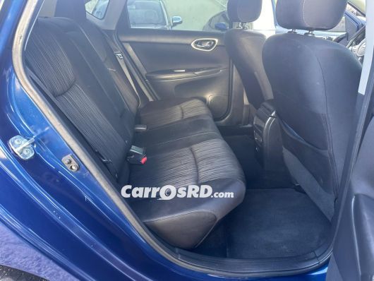 Nissan Sentra Carros en venta