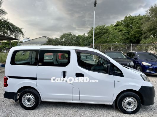Nissan NV Furgoneta en venta