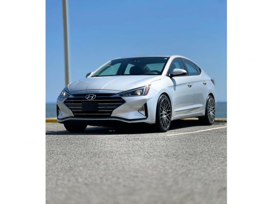 Hyundai Elantra SEL en venta