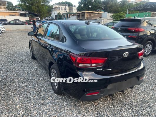 Kia Rio Carros en venta