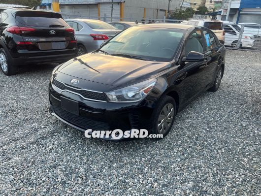 Kia Rio Carros en venta