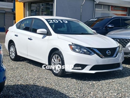 Nissan Sentra Carros en venta