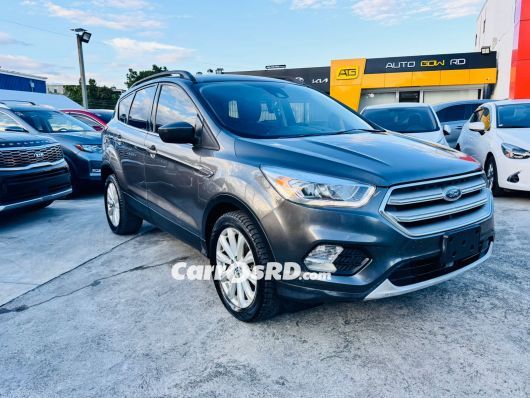 Ford Escape Jeepeta en venta