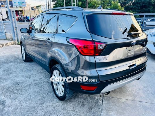Ford Escape Jeepeta en venta