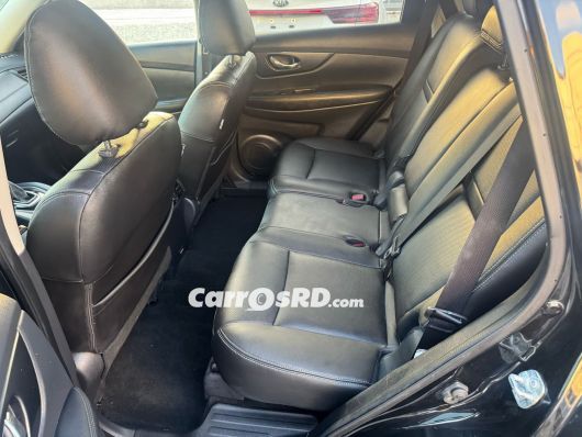 Nissan Rogue Jeepeta en venta