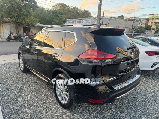 Nissan Rogue Jeepeta en venta