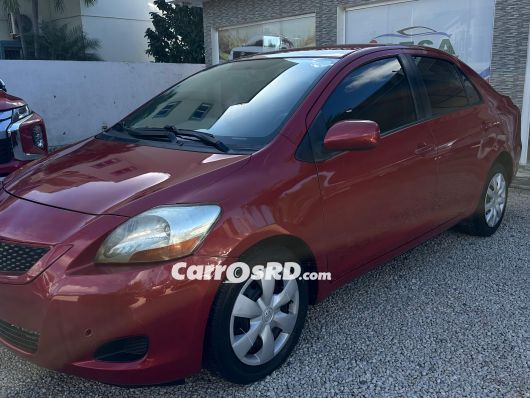 Toyota Yaris Carros en venta
